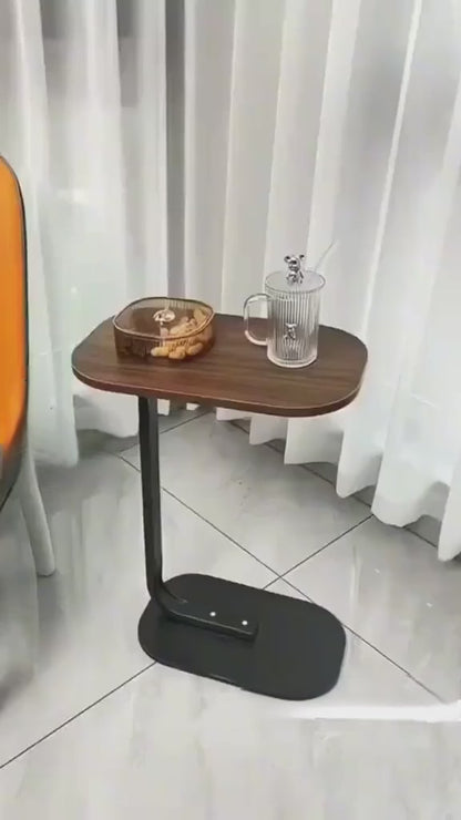 Mesa auxiliar de arrime ovalada
